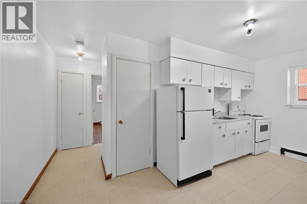 5 Applewood Avenue Unit# 1, Stoney Creek, Ontario  L8G 3S4 - Photo 9 - 40778831