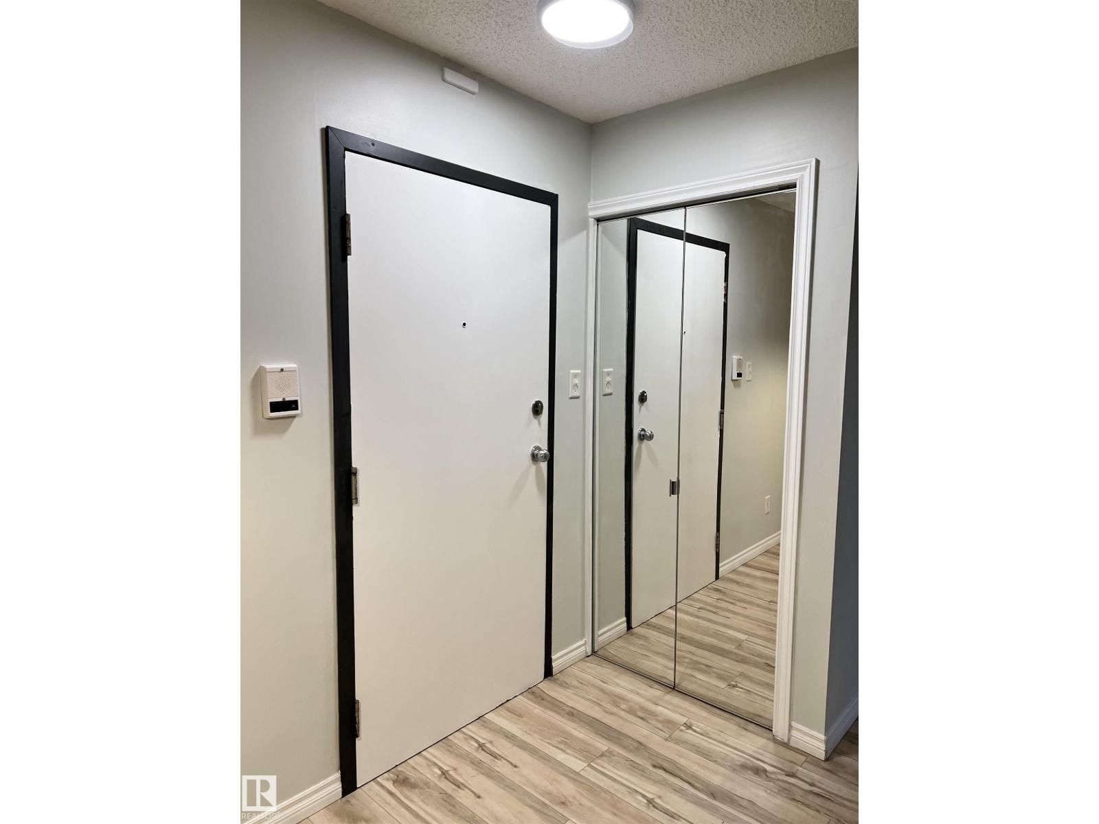 #102 11825 71 St Nw, Edmonton, Alberta  T5B 1W4 - Photo 10 - E4457297