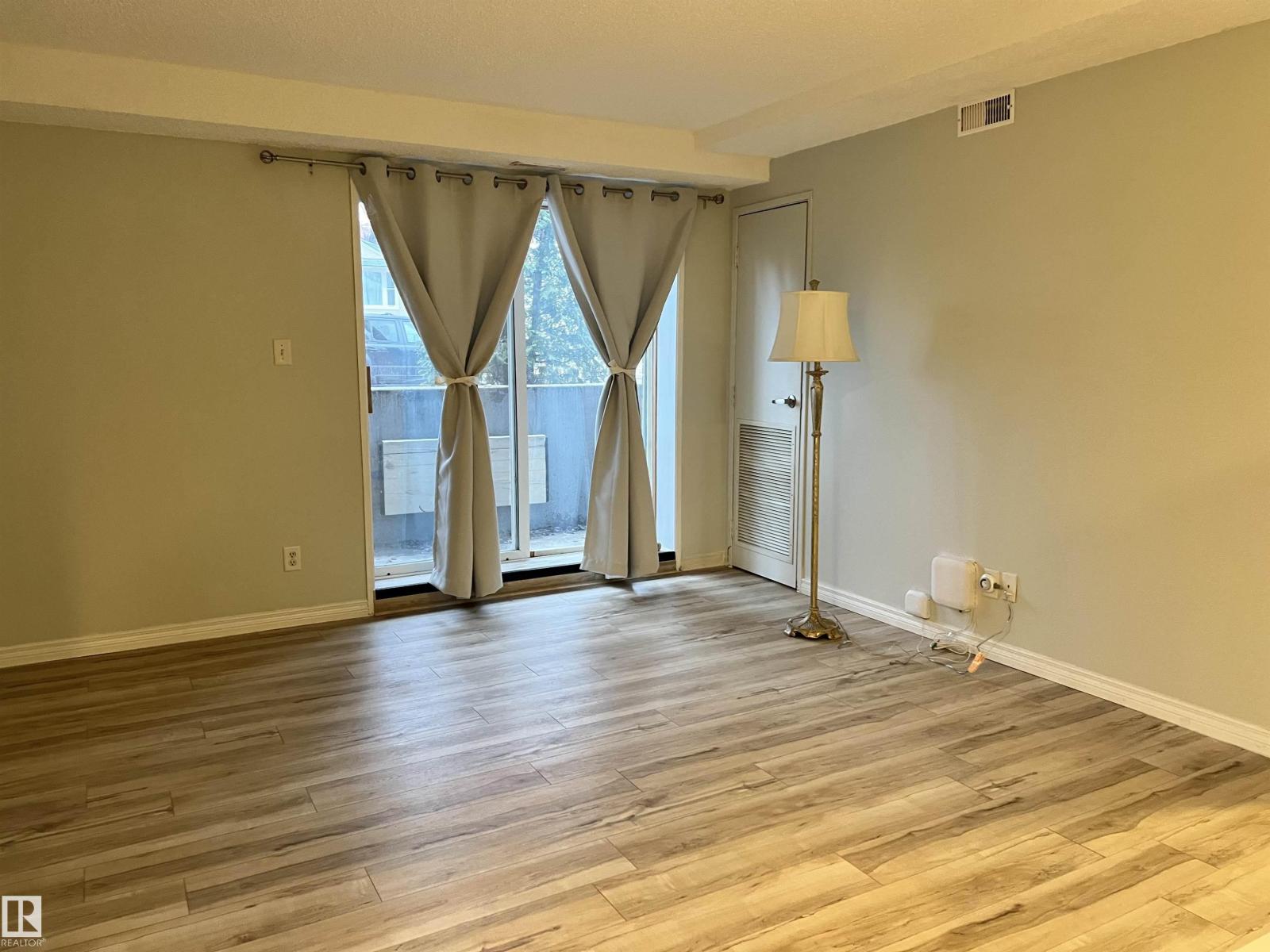 #102 11825 71 St Nw, Edmonton, Alberta  T5B 1W4 - Photo 5 - E4457297