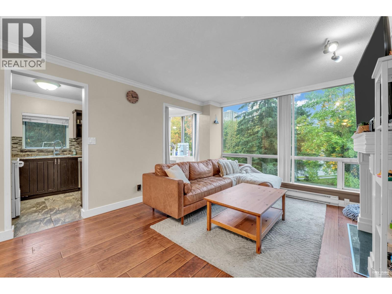 505 9633 Manchester Drive, Burnaby, British Columbia  V3N 4Y9 - Photo 3 - R3057881