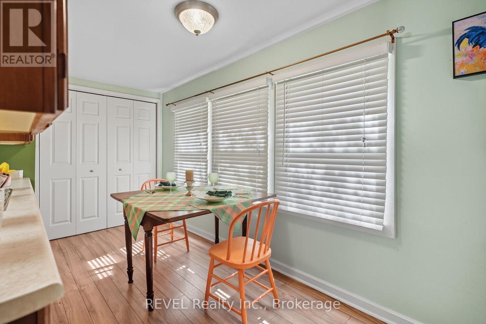 356 South Mill Street, Fort Erie, Ontario  L0S 1N0 - Photo 13 - X12460753