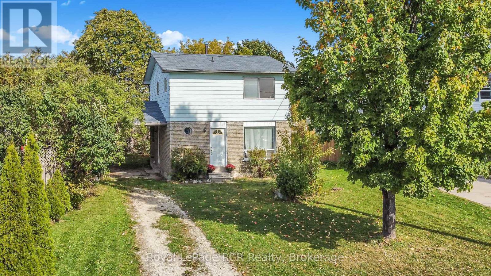 255 Valleyfield Crescent, Clearview, Ontario  L0M 1S0 - Photo 1 - S12460792