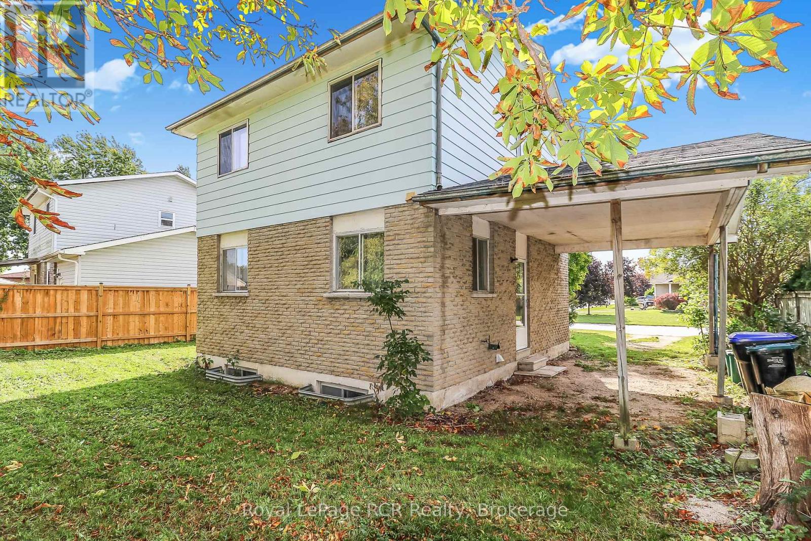 255 Valleyfield Crescent, Clearview, Ontario  L0M 1S0 - Photo 7 - S12460792