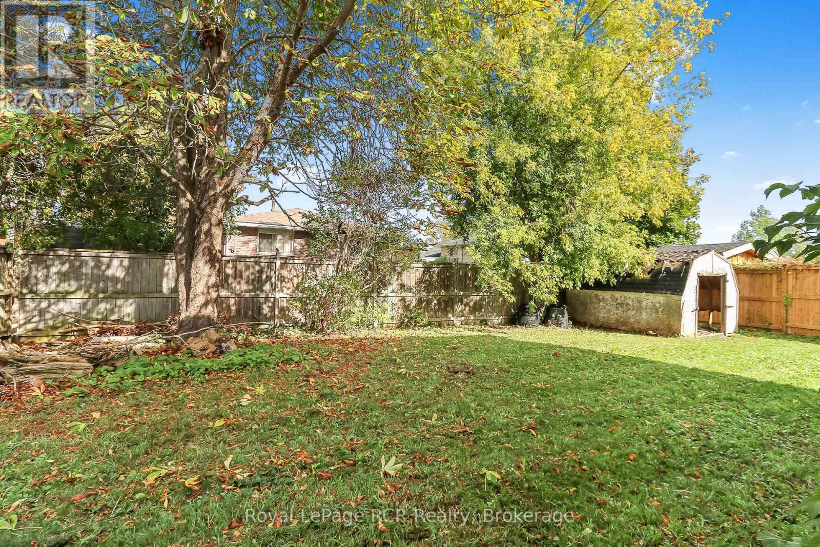 255 Valleyfield Crescent, Clearview, Ontario  L0M 1S0 - Photo 8 - S12460792
