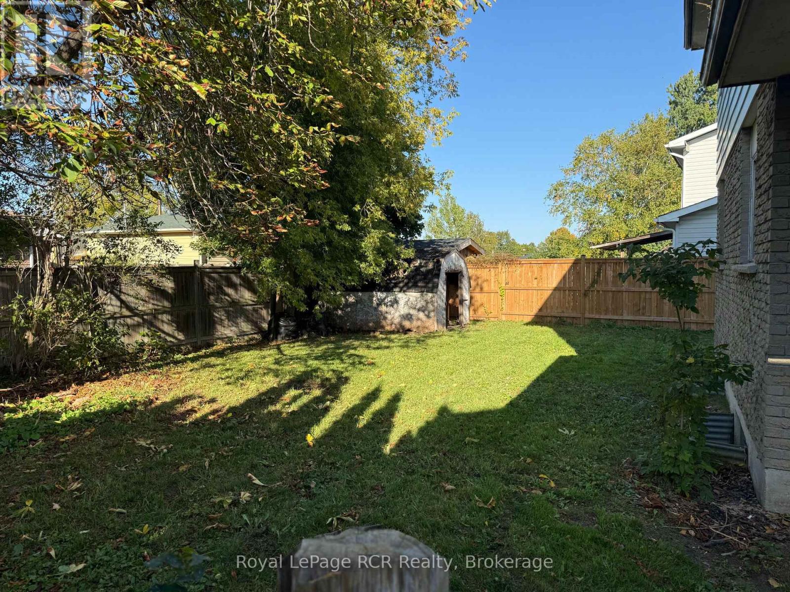 255 Valleyfield Crescent, Clearview, Ontario  L0M 1S0 - Photo 9 - S12460792