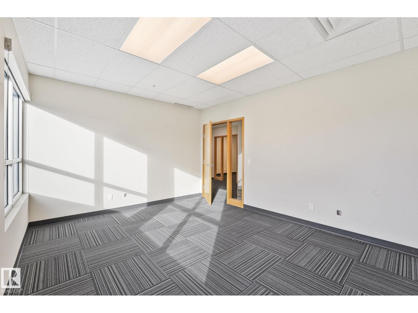 #201 / 203 2920 Calgary Tr Nw, Edmonton, Alberta  T6J 3B2 - Photo 23 - E4461992
