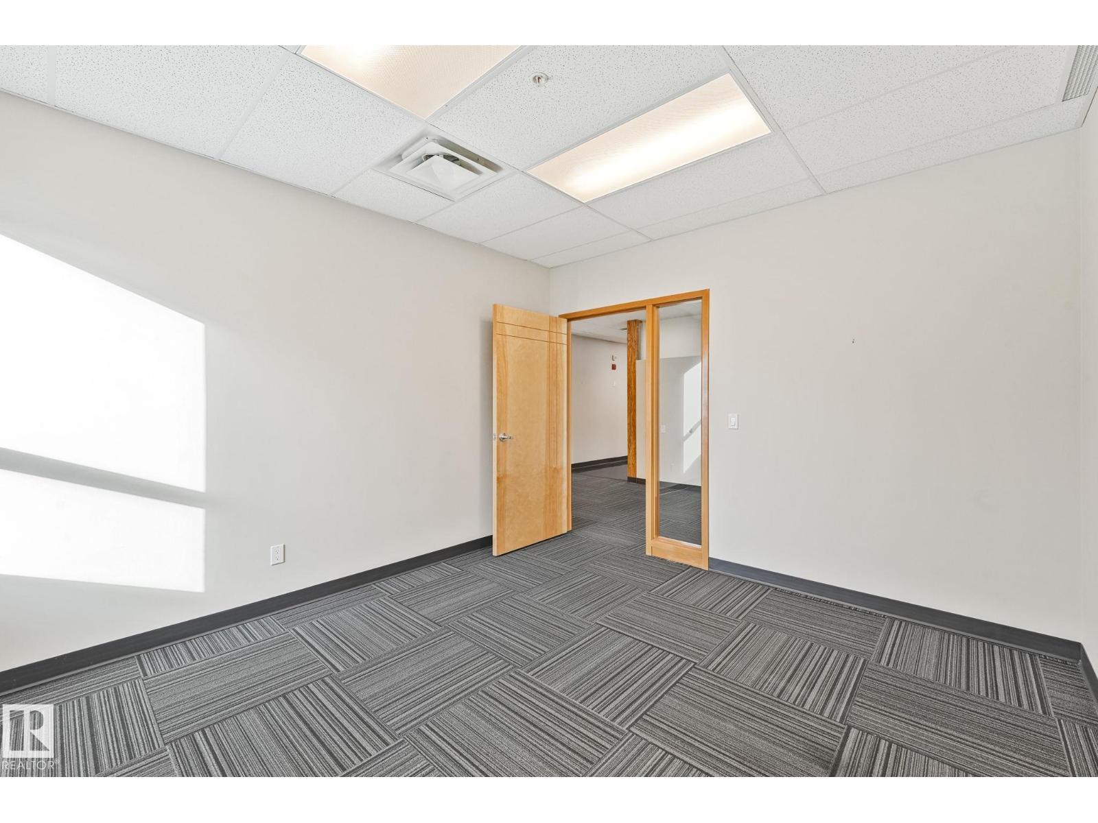 #201 / 203 2920 Calgary Tr Nw, Edmonton, Alberta  T6J 3B2 - Photo 24 - E4461992