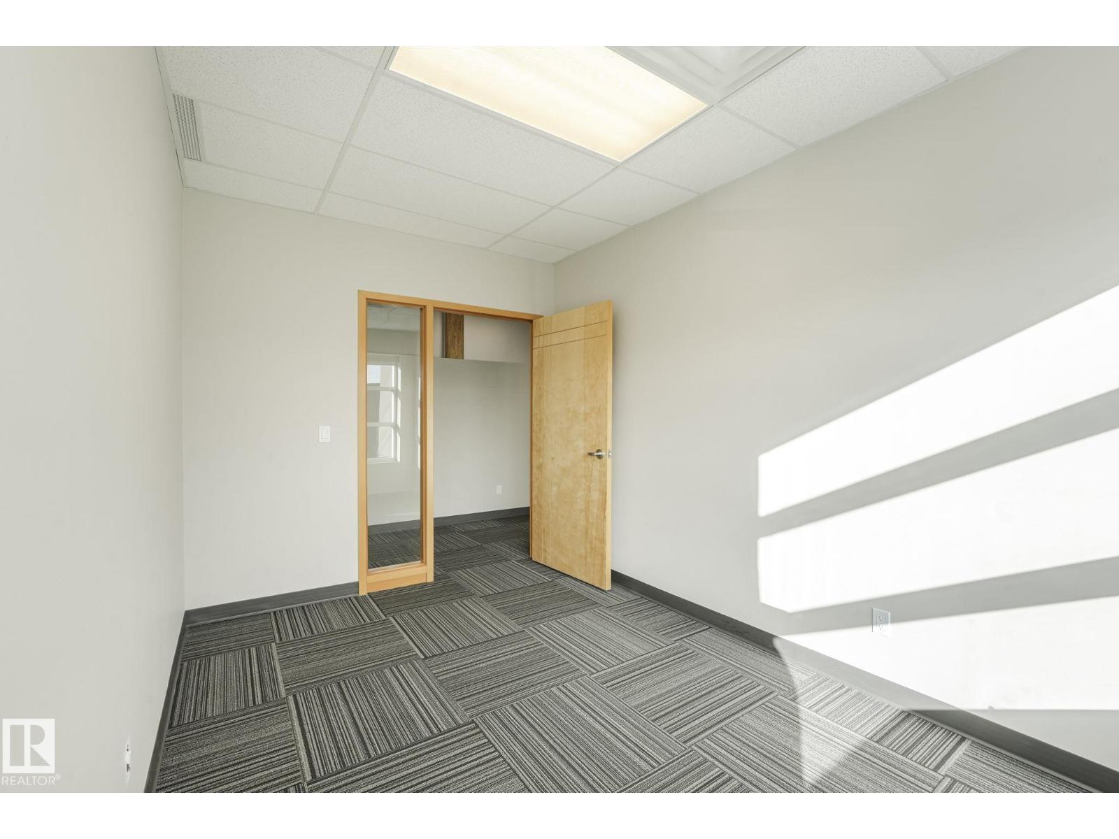 #201 / 203 2920 Calgary Tr Nw, Edmonton, Alberta  T6J 3B2 - Photo 27 - E4461992