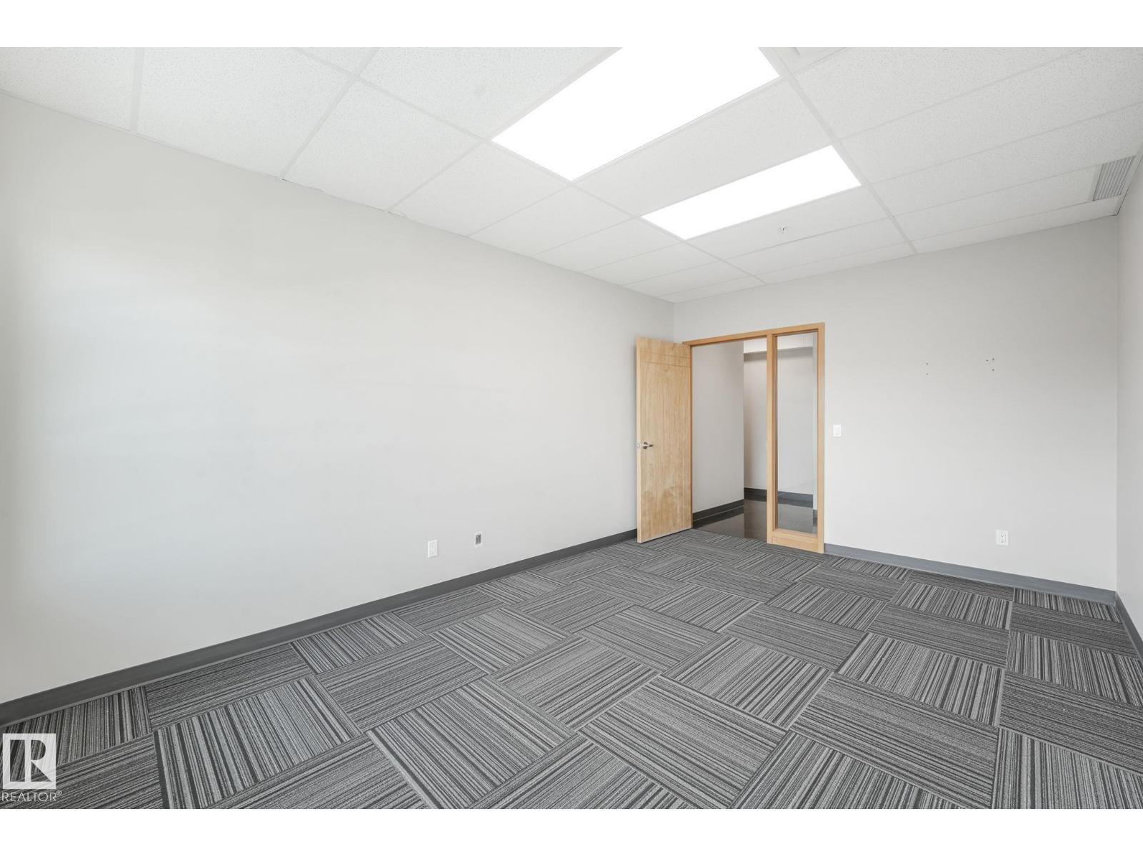 #201 / 203 2920 Calgary Tr Nw, Edmonton, Alberta  T6J 3B2 - Photo 31 - E4461992