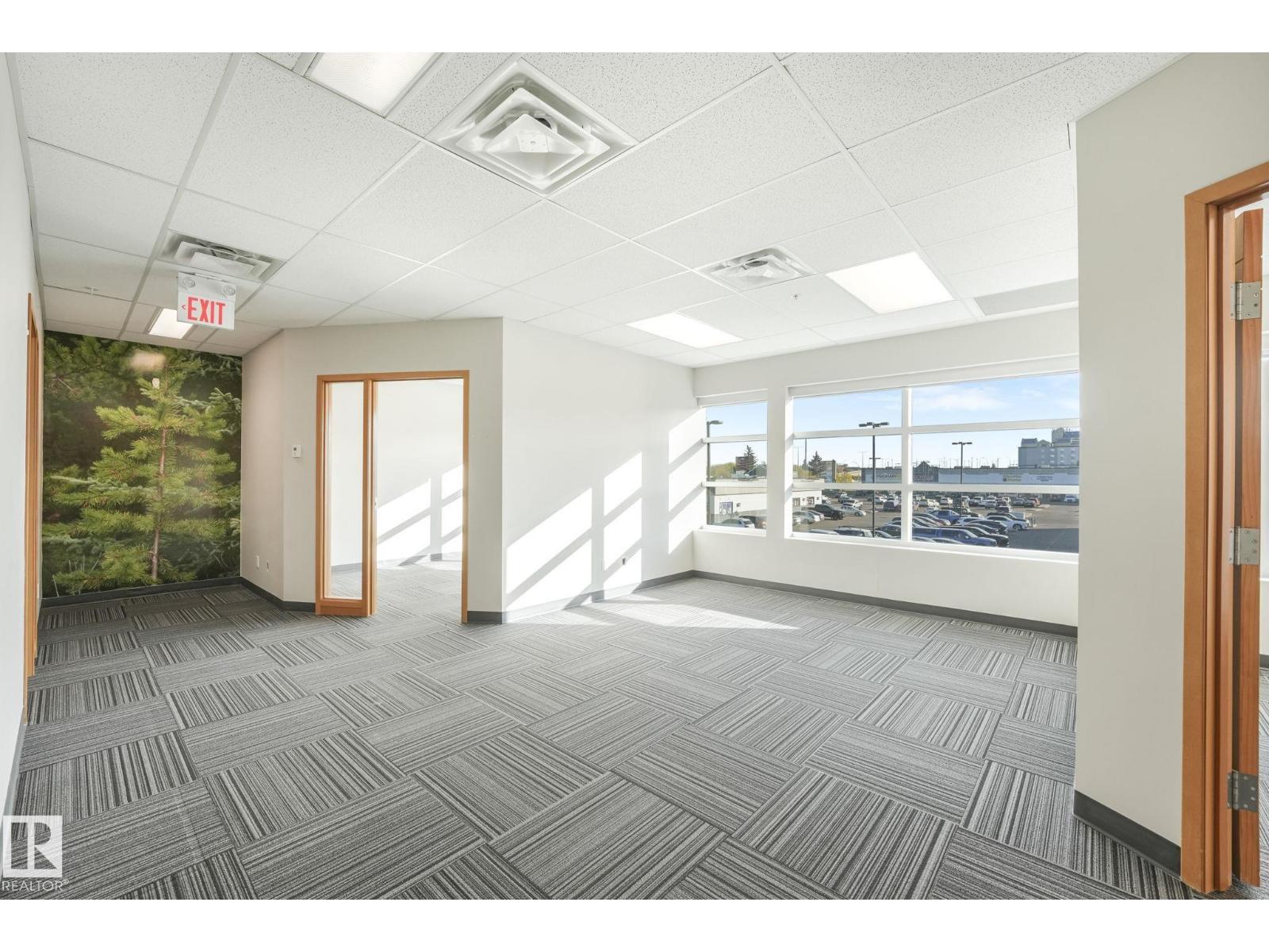 #201 / 203 2920 Calgary Tr Nw, Edmonton, Alberta  T6J 3B2 - Photo 33 - E4461992