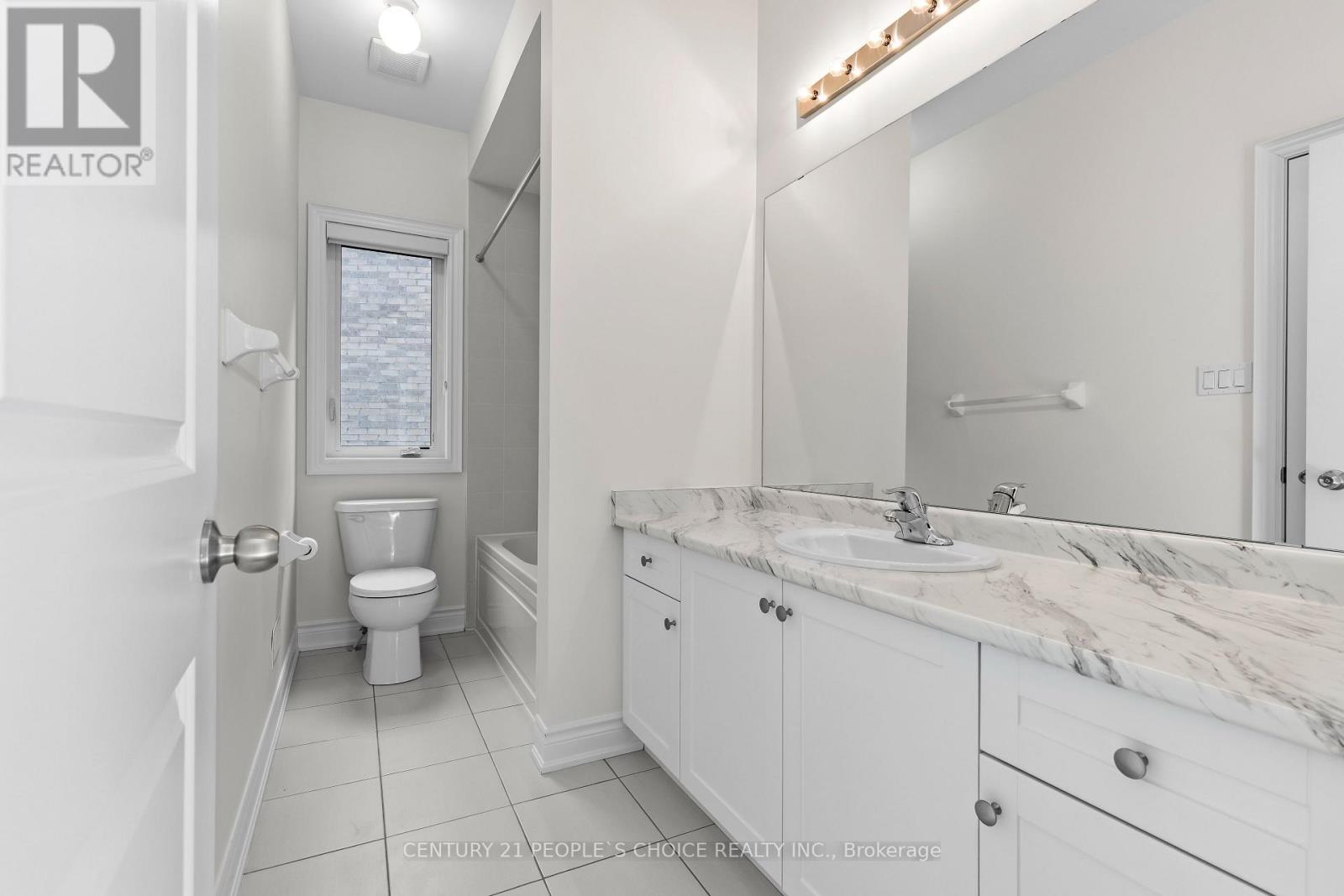 52 Coldwell Bay Circle, Vaughan, Ontario  L0J 1C0 - Photo 18 - N12460599