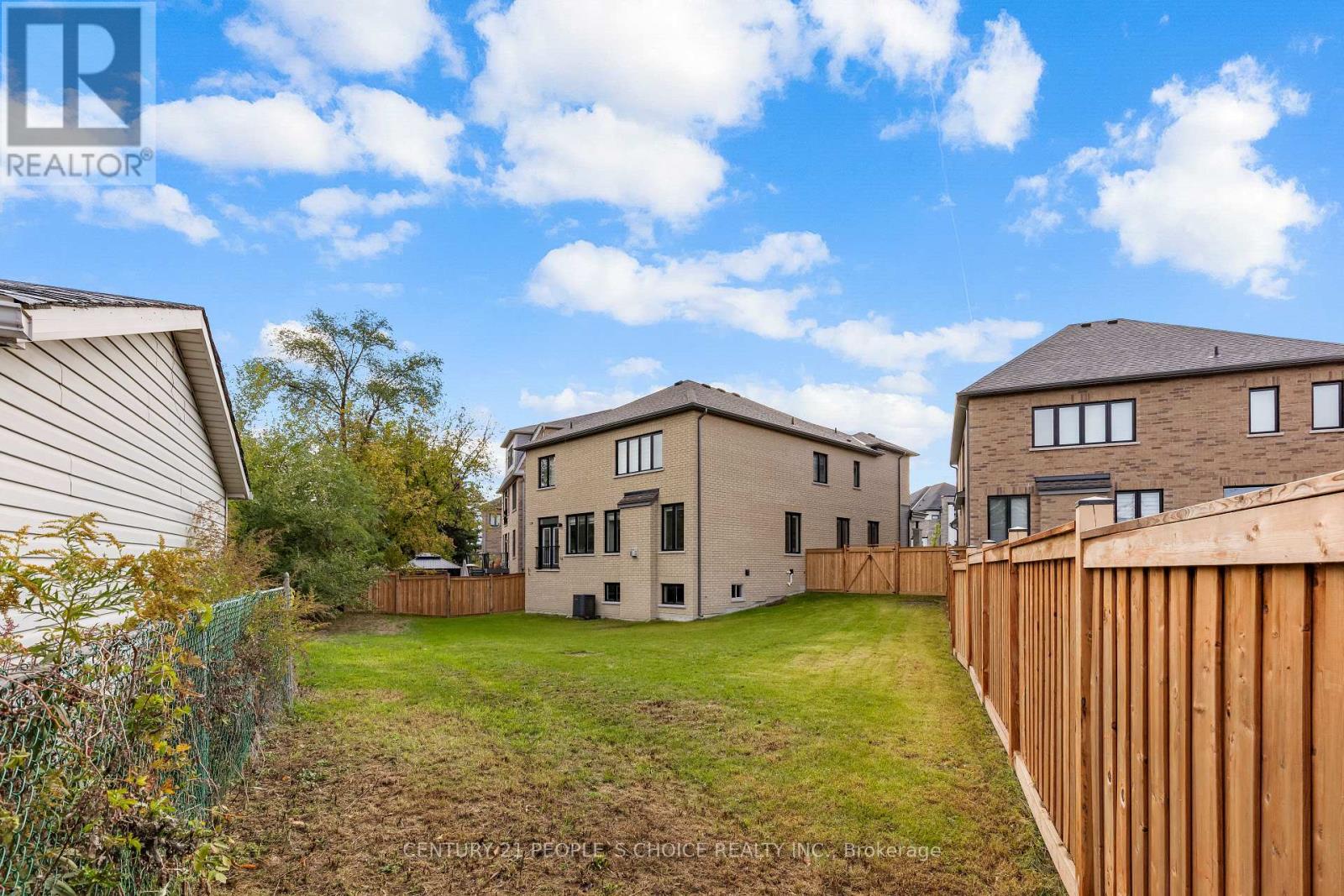 52 Coldwell Bay Circle, Vaughan, Ontario  L0J 1C0 - Photo 25 - N12460599