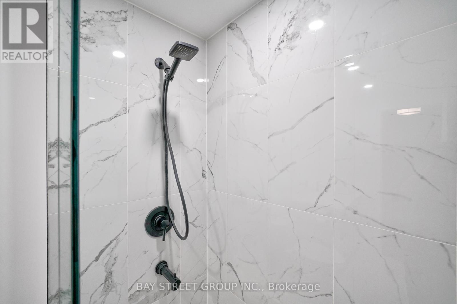 105 Patrice Crescent, Vaughan, Ontario  L4J 4Z5 - Photo 24 - N12460640