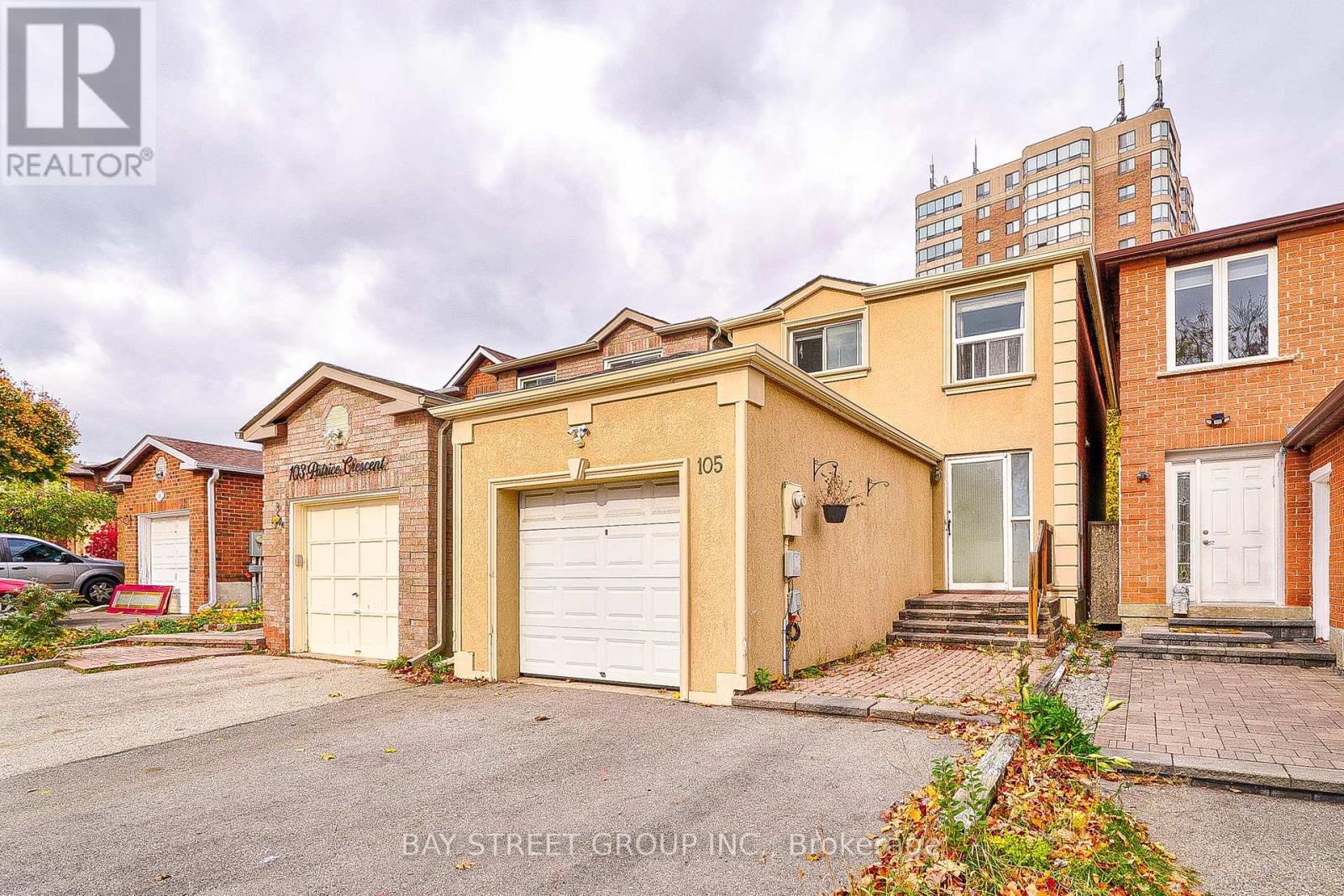 105 Patrice Crescent, Vaughan, Ontario  L4J 4Z5 - Photo 3 - N12460640