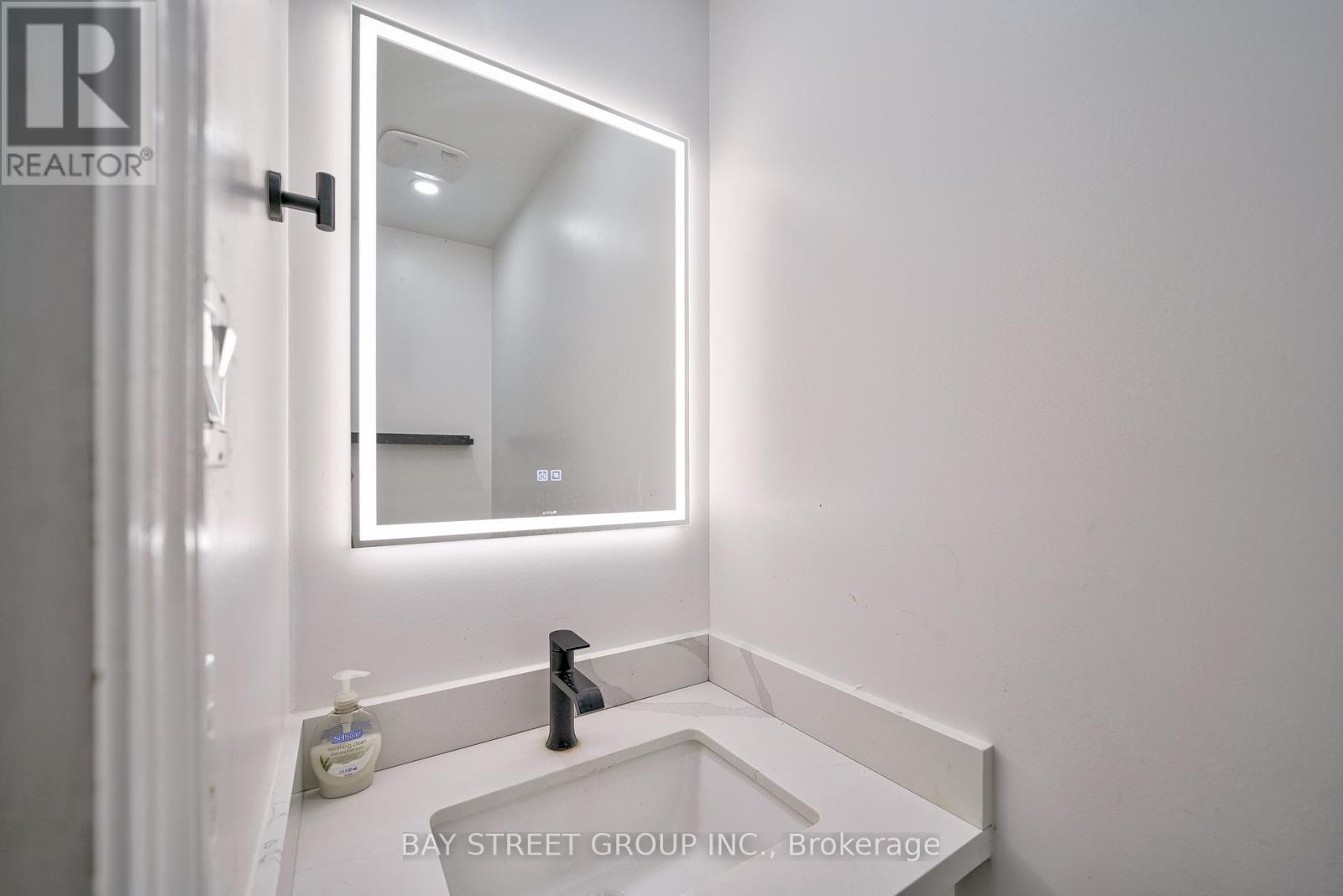 105 Patrice Crescent, Vaughan, Ontario  L4J 4Z5 - Photo 40 - N12460640