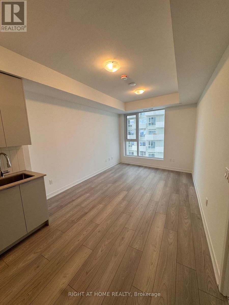 1302 - 474 Caldari Road, Vaughan, Ontario  L4K 0R5 - Photo 4 - N12460685