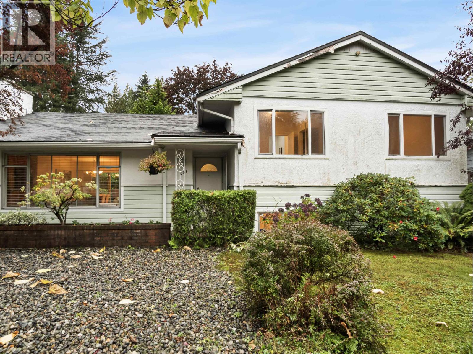 651 Kerry Place, North Vancouver, British Columbia  V7N 2Y6 - Photo 28 - R3057879