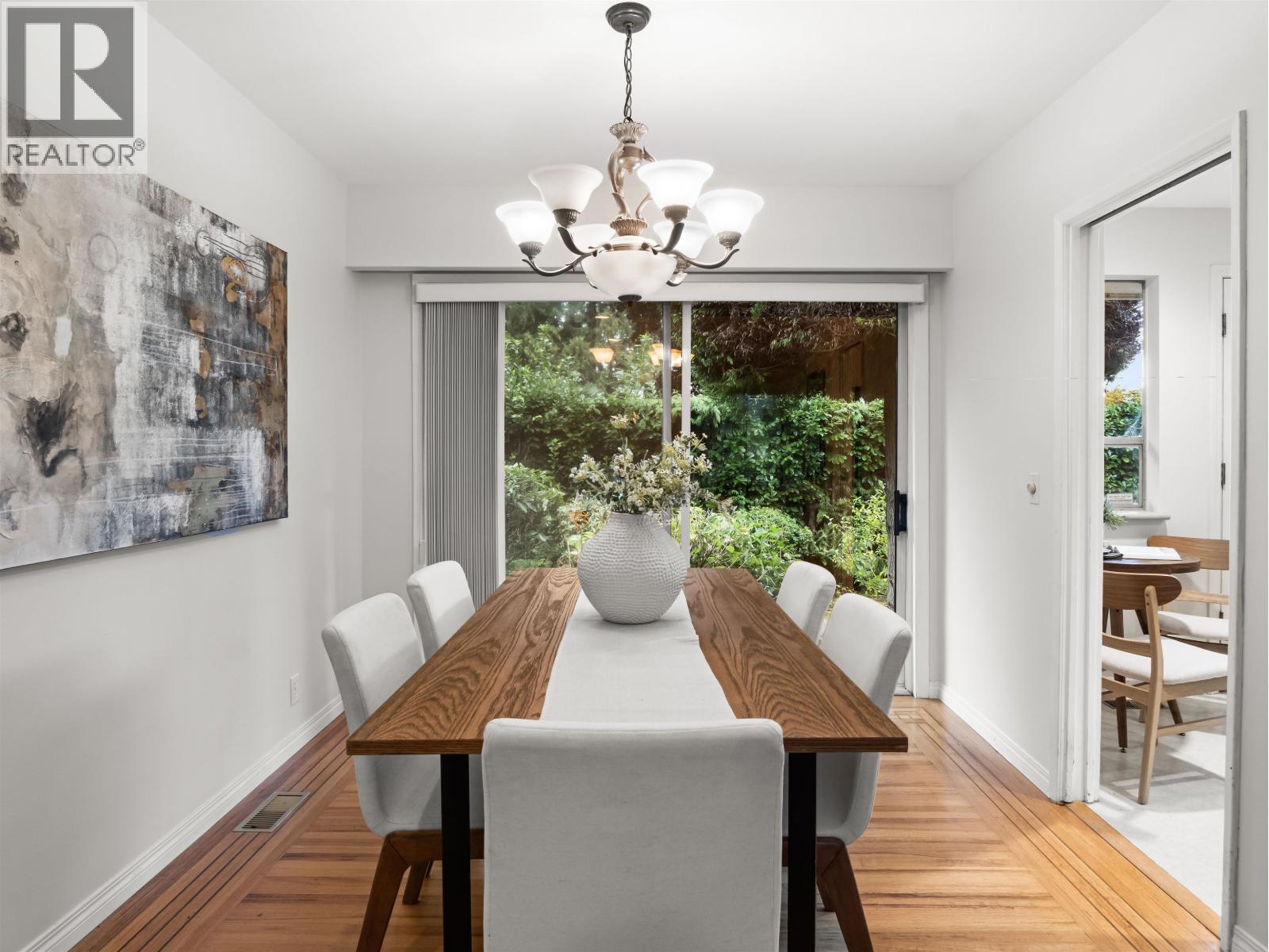 651 Kerry Place, North Vancouver, British Columbia  V7N 2Y6 - Photo 5 - R3057879