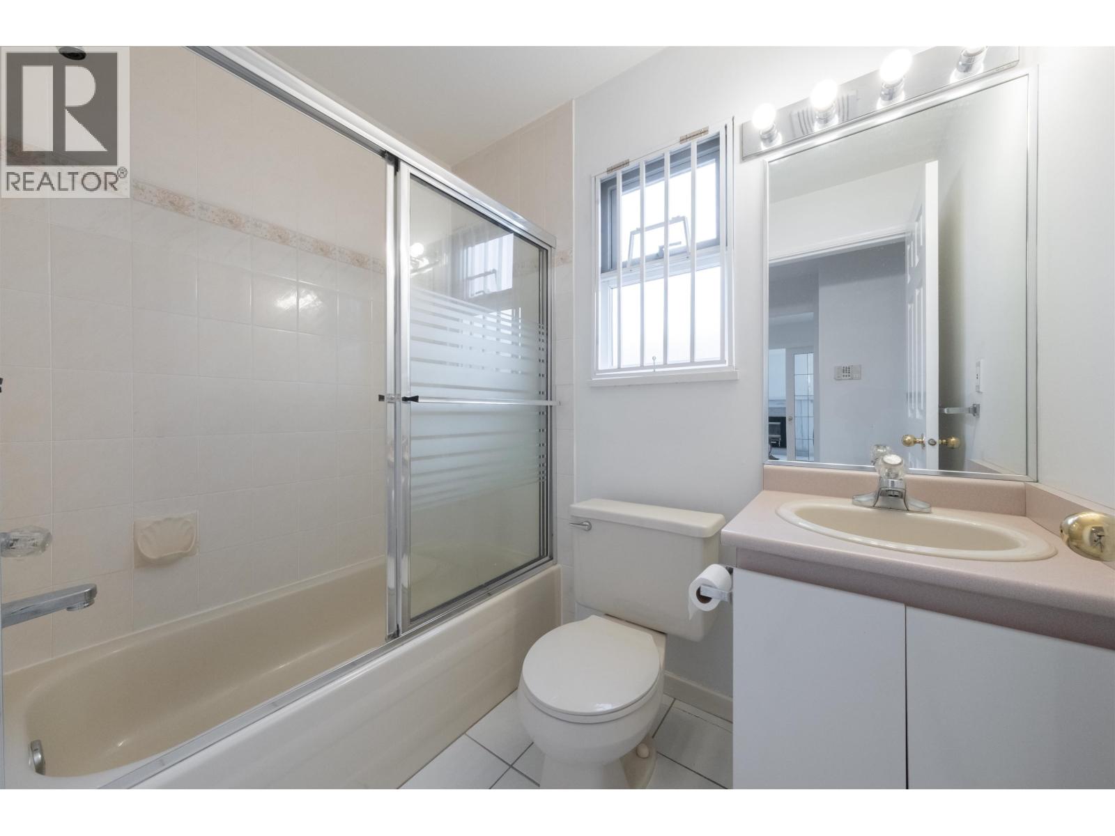 9900 Patterson Road, Richmond, British Columbia  V6X 1R2 - Photo 16 - R3057894