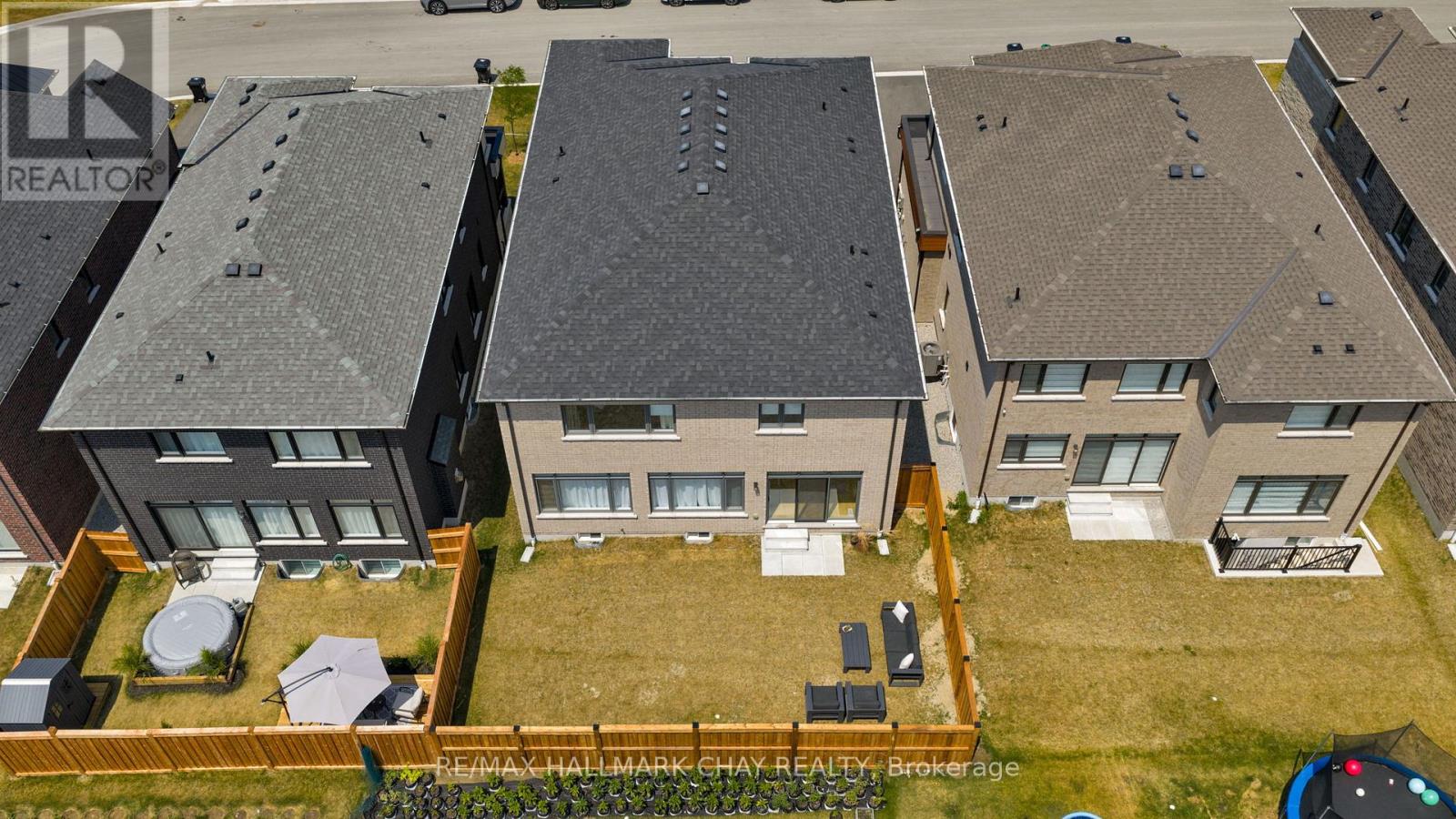 43 Calypso Avenue, Springwater, Ontario  L0L 1Y3 - Photo 40 - S12460684