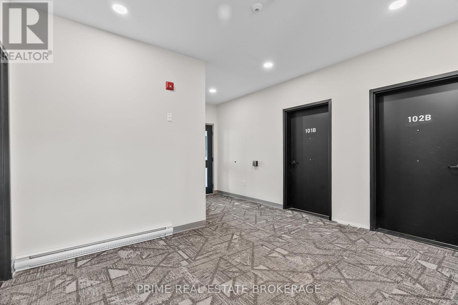 204a - 13 Moonlight Court, Central Huron, Ontario  N0M 1L0 - Photo 8 - X12259878