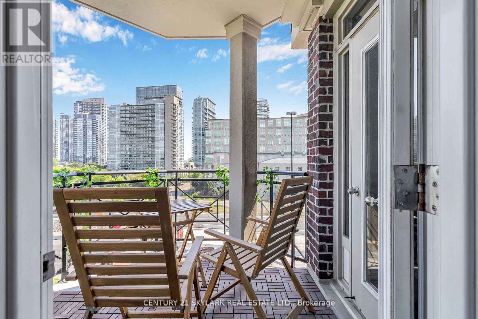 516 - 245 Dalesford Road, Toronto, Ontario  M8Y 4H7 - Photo 12 - W12460584