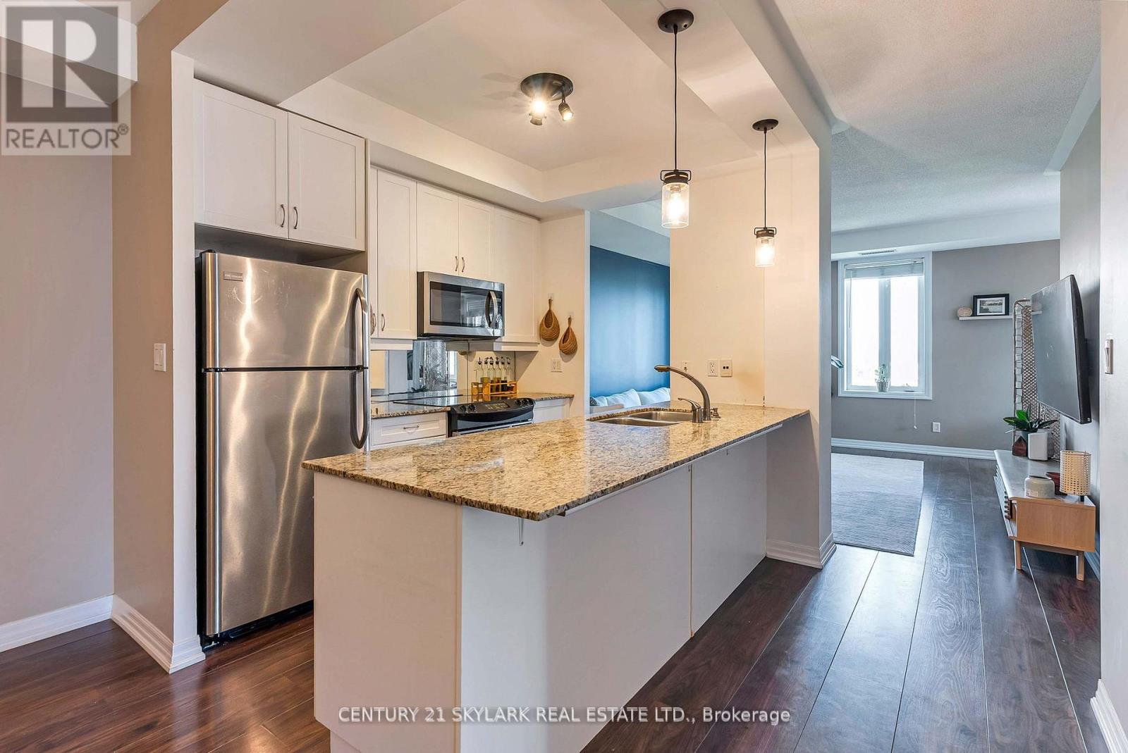 516 - 245 Dalesford Road, Toronto, Ontario  M8Y 4H7 - Photo 6 - W12460584