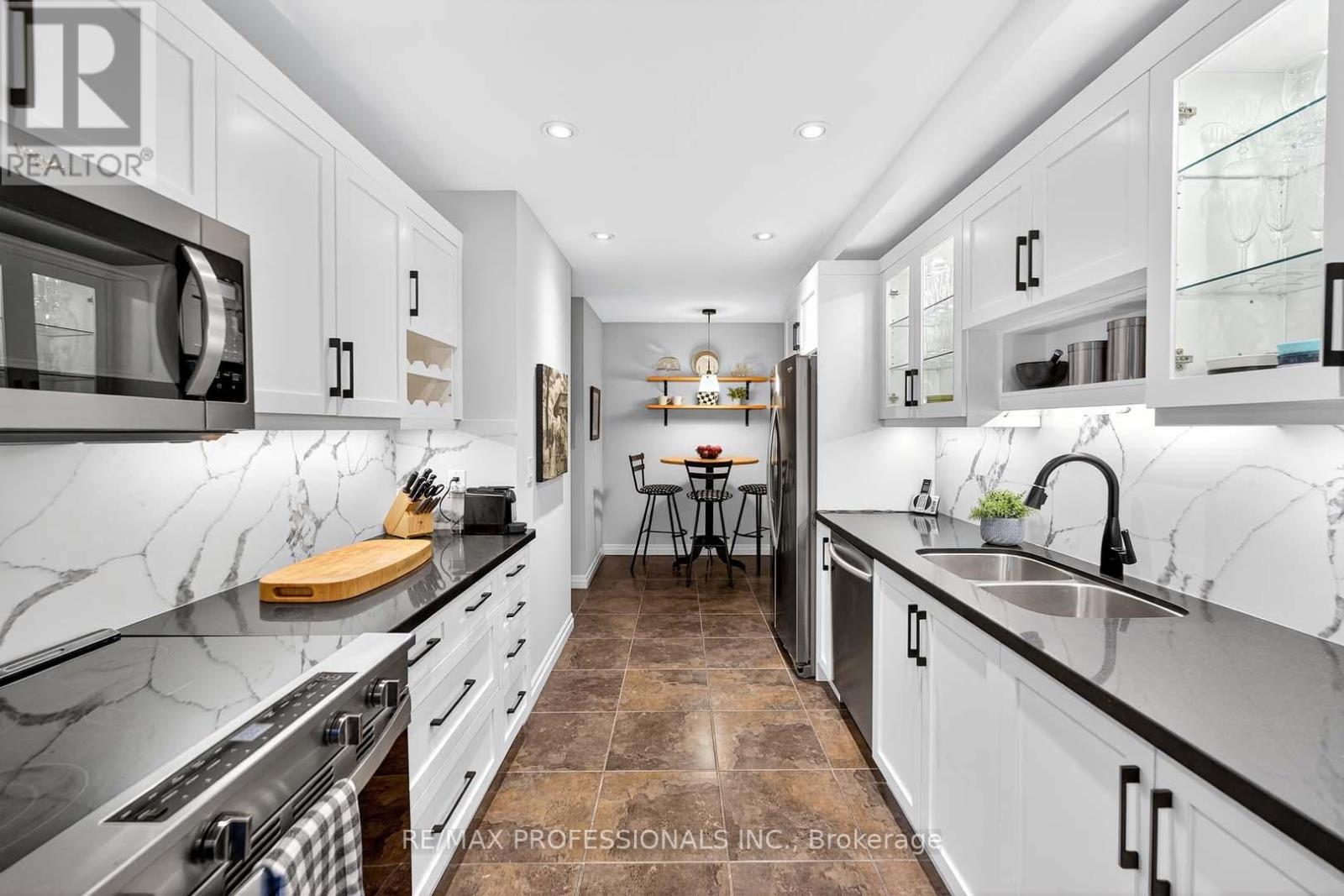 1 - 4357 Bloor Street W, Toronto, Ontario  M9C 2A4 - Photo 15 - W12460585