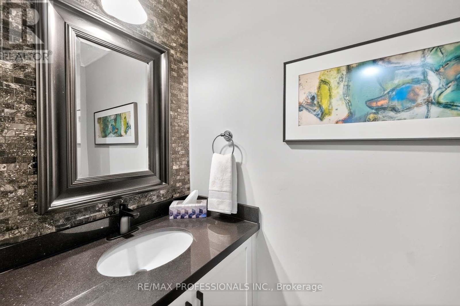 1 - 4357 Bloor Street W, Toronto, Ontario  M9C 2A4 - Photo 21 - W12460585