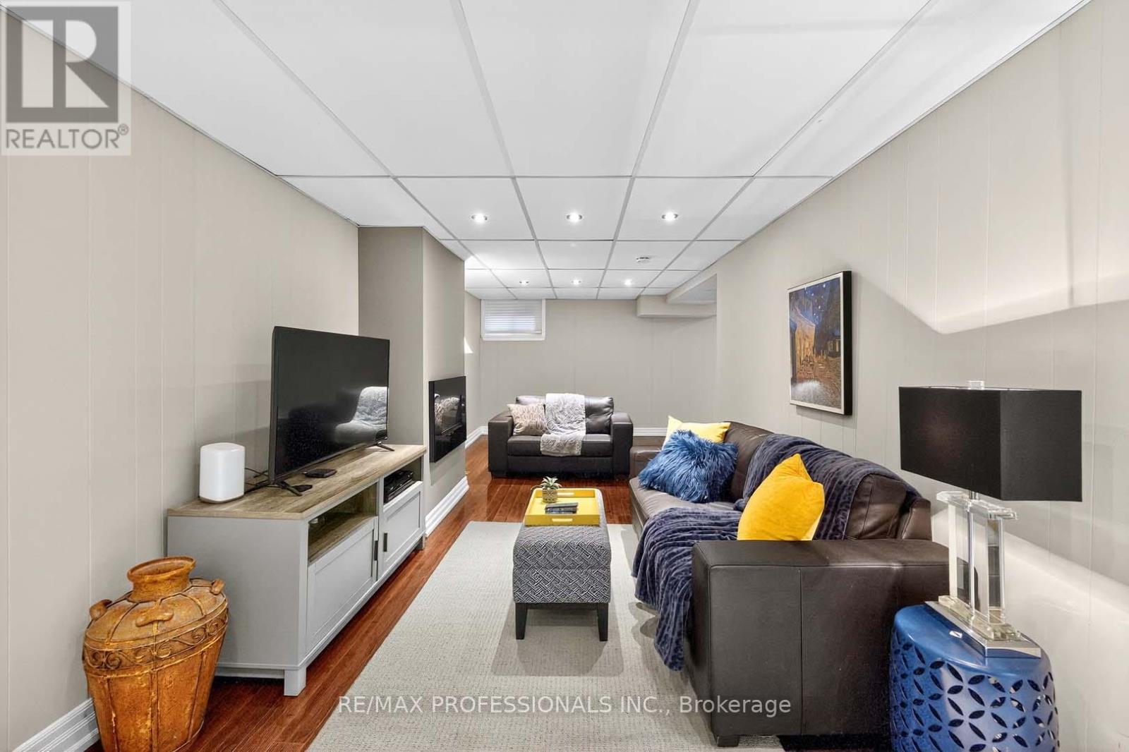 1 - 4357 Bloor Street W, Toronto, Ontario  M9C 2A4 - Photo 32 - W12460585