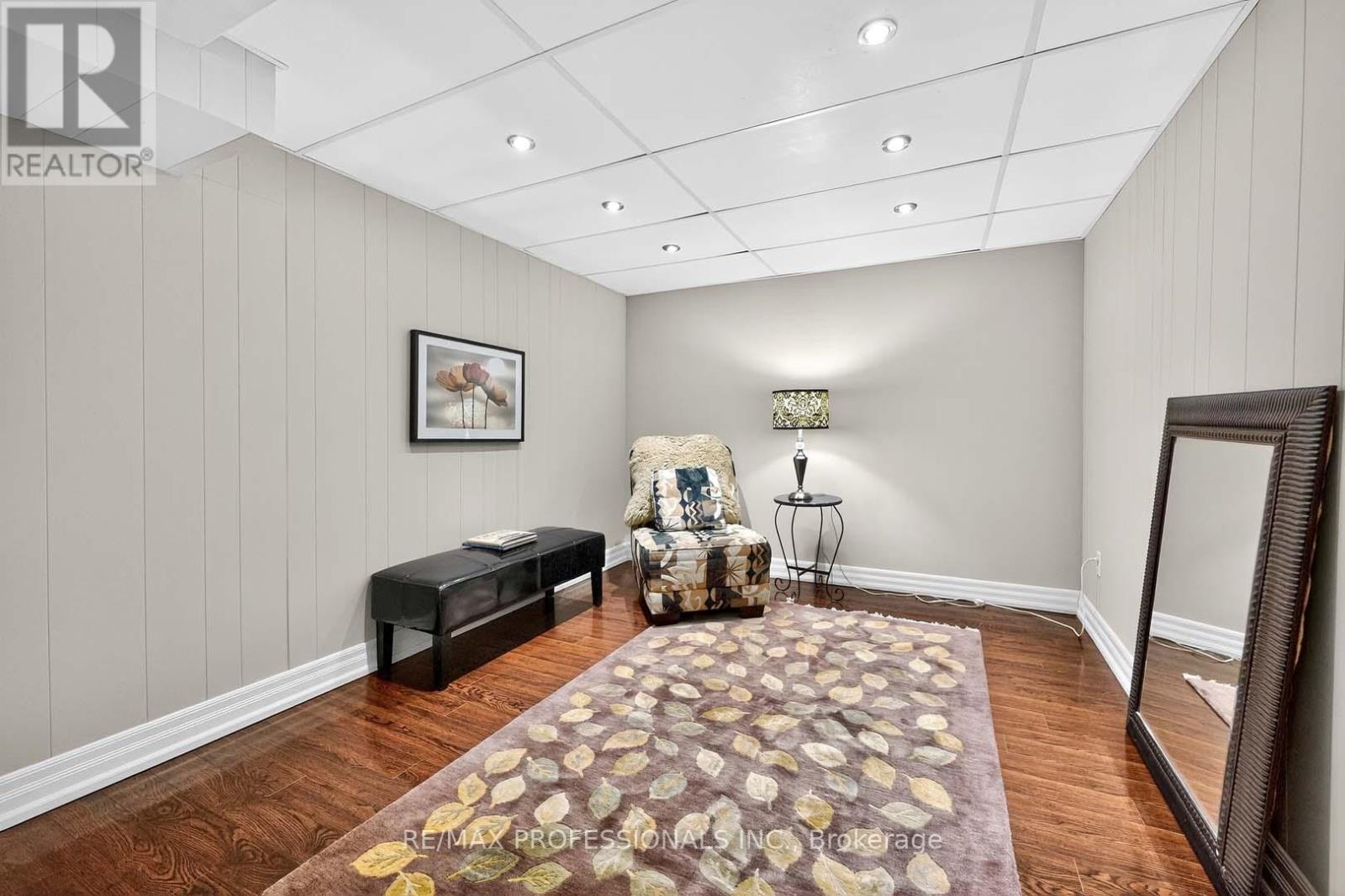 1 - 4357 Bloor Street W, Toronto, Ontario  M9C 2A4 - Photo 36 - W12460585