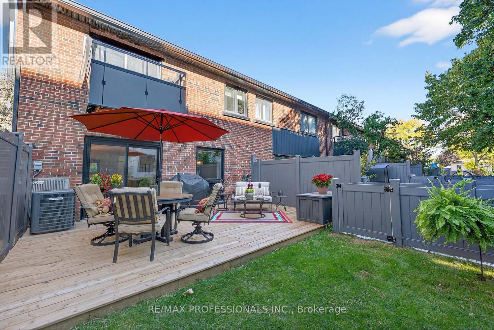 1 - 4357 Bloor Street W, Toronto, Ontario  M9C 2A4 - Photo 40 - W12460585