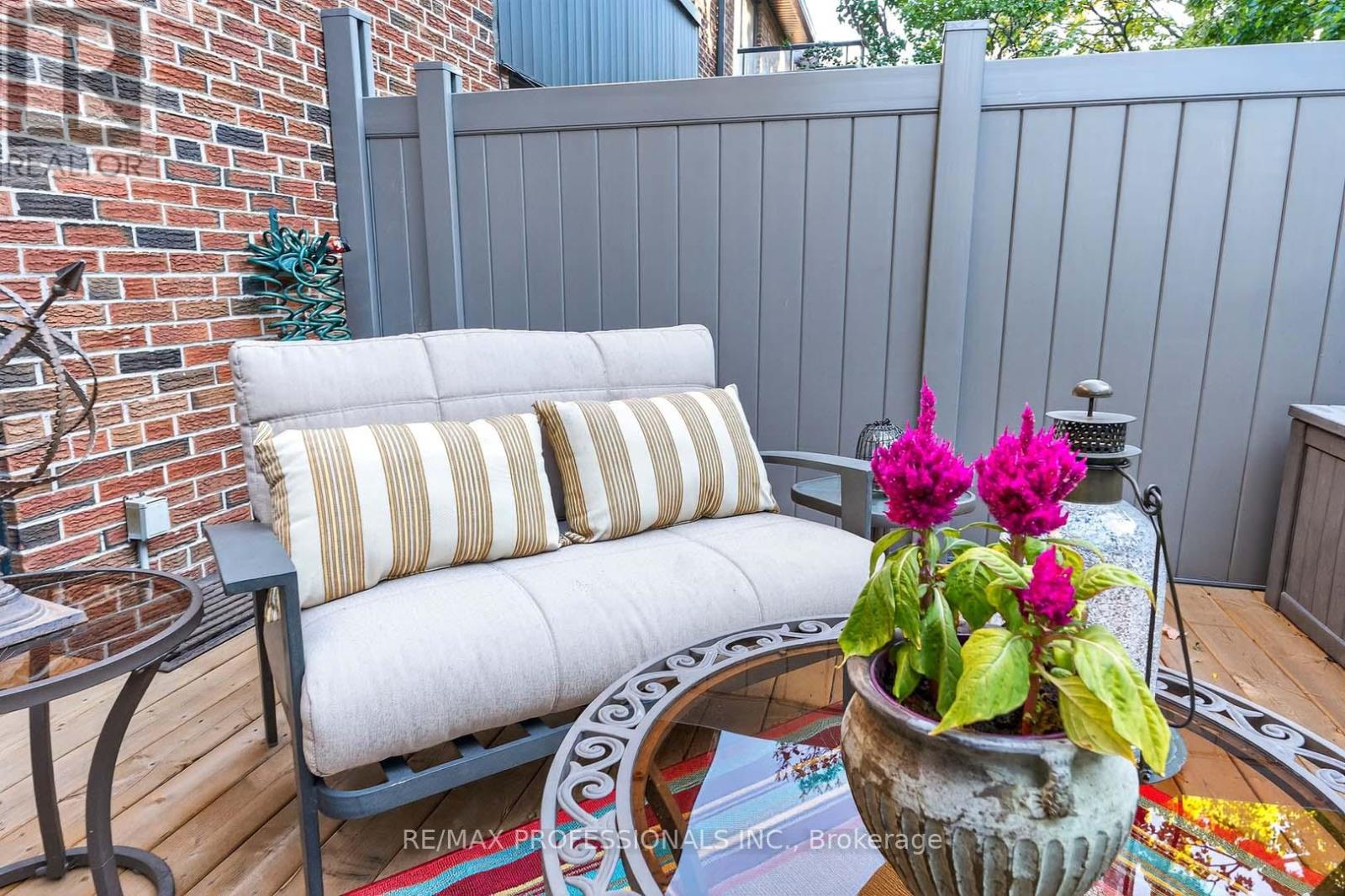 1 - 4357 Bloor Street W, Toronto, Ontario  M9C 2A4 - Photo 43 - W12460585