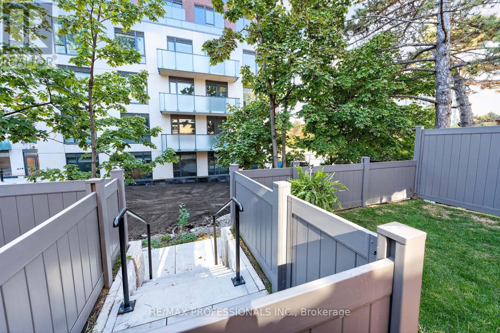 1 - 4357 Bloor Street W, Toronto, Ontario  M9C 2A4 - Photo 44 - W12460585