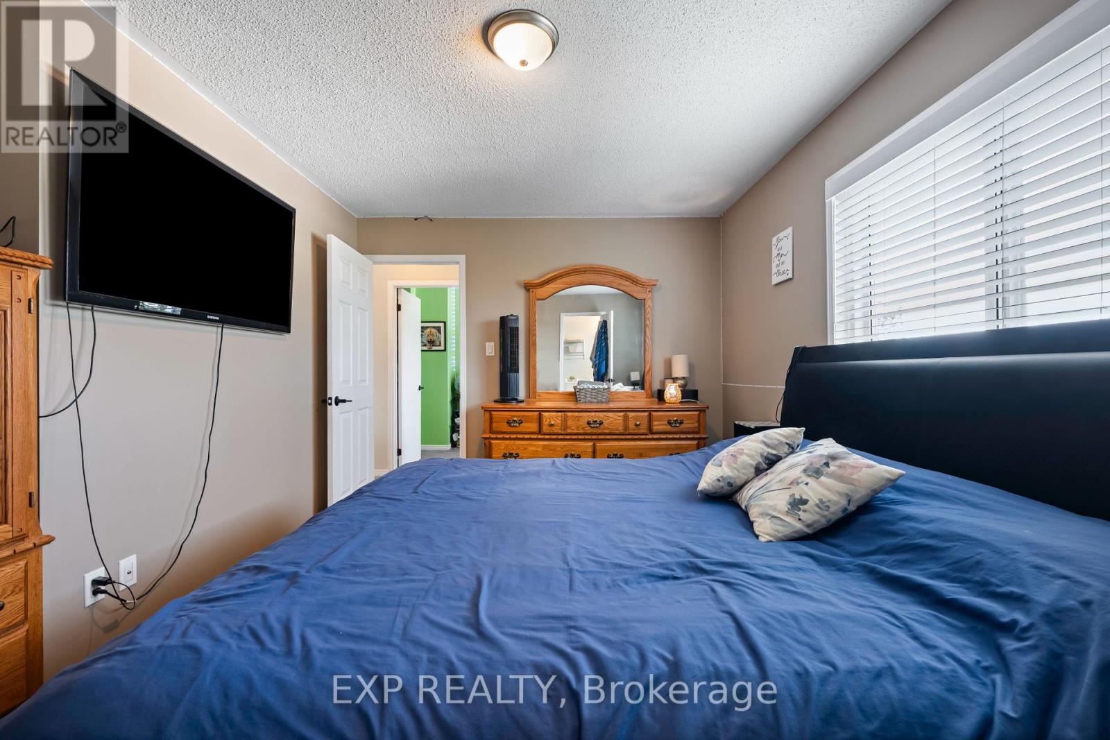581 College Avenue, Orangeville, Ontario  L9W 4S5 - Photo 22 - W12460595