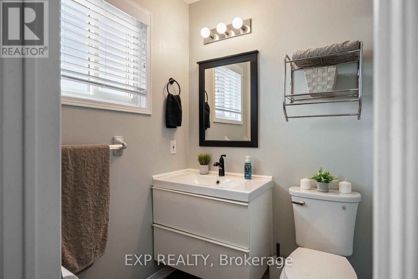 581 College Avenue, Orangeville, Ontario  L9W 4S5 - Photo 23 - W12460595