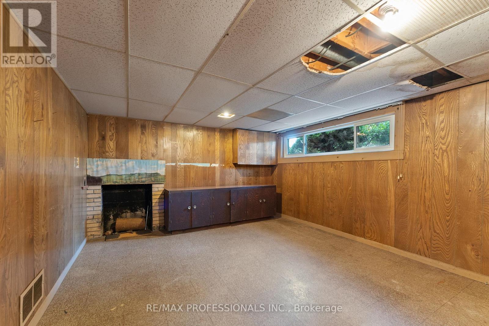 12 Drury Lane, Toronto, Ontario  M9P 1P7 - Photo 45 - W12460605