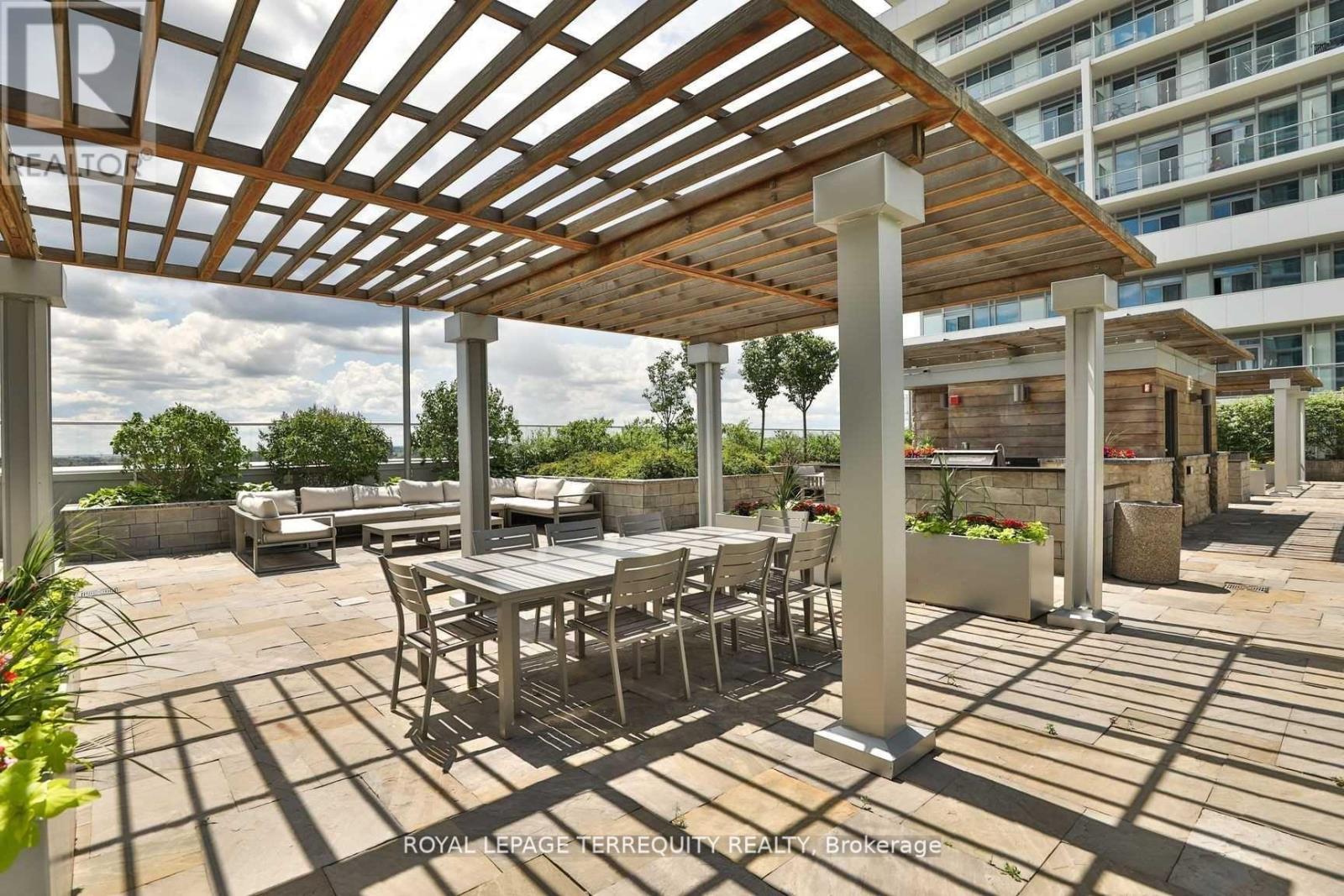 323 - 65 Speers Road, Oakville, Ontario  L6K 0J1 - Photo 47 - W12460611