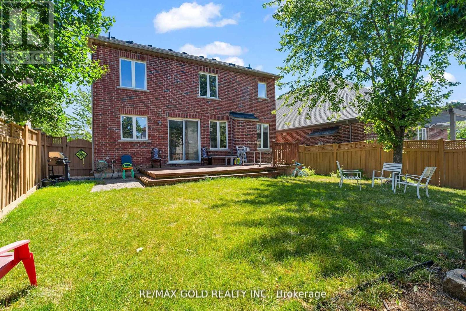 21 Cottonfield Circle, Caledon, Ontario  L7C 3M8 - Photo 44 - W12460615