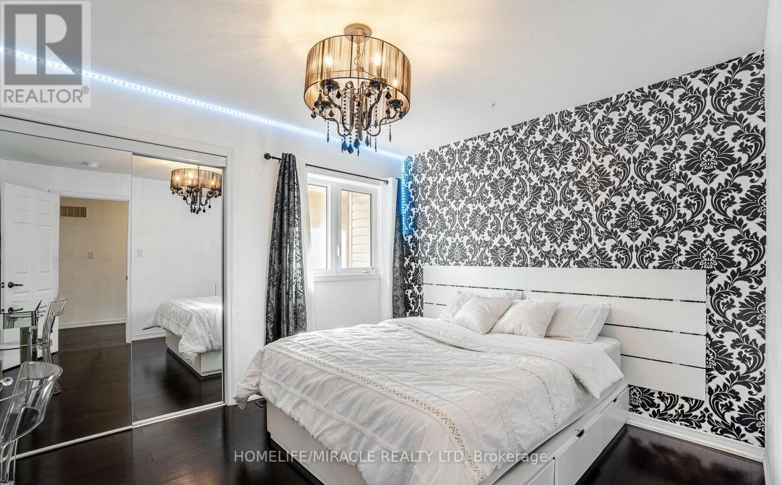 Main - 5 Felix Close, Brampton, Ontario  L7A 4K4 - Photo 35 - W12460617