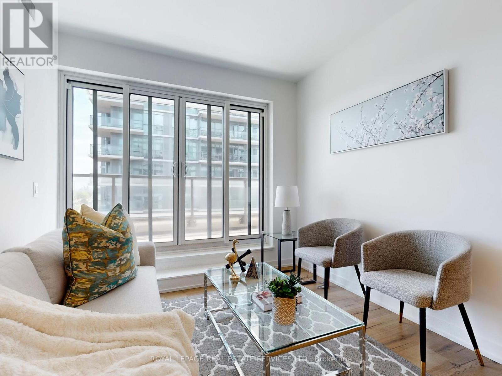 705 - 1195 The Queensway, Toronto, Ontario  M8Z 0H1 - Photo 3 - W12460623