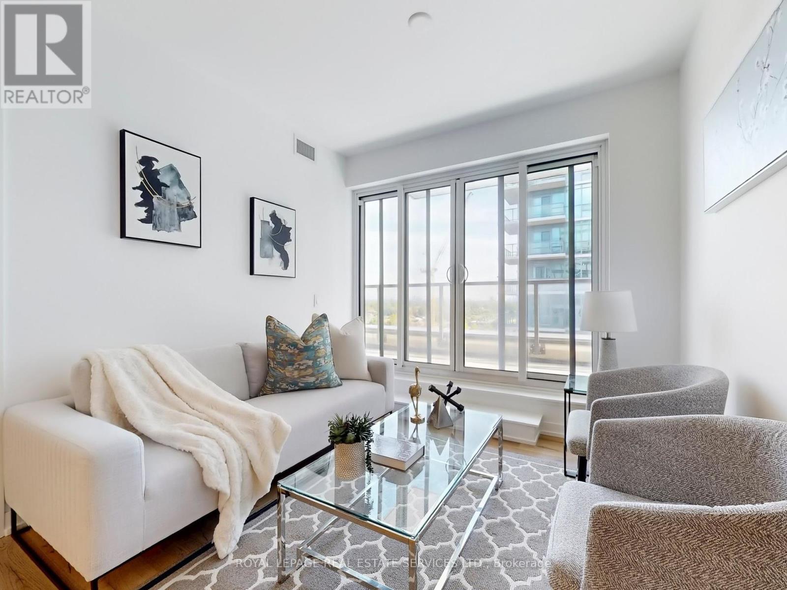 705 - 1195 The Queensway, Toronto, Ontario  M8Z 0H1 - Photo 4 - W12460623