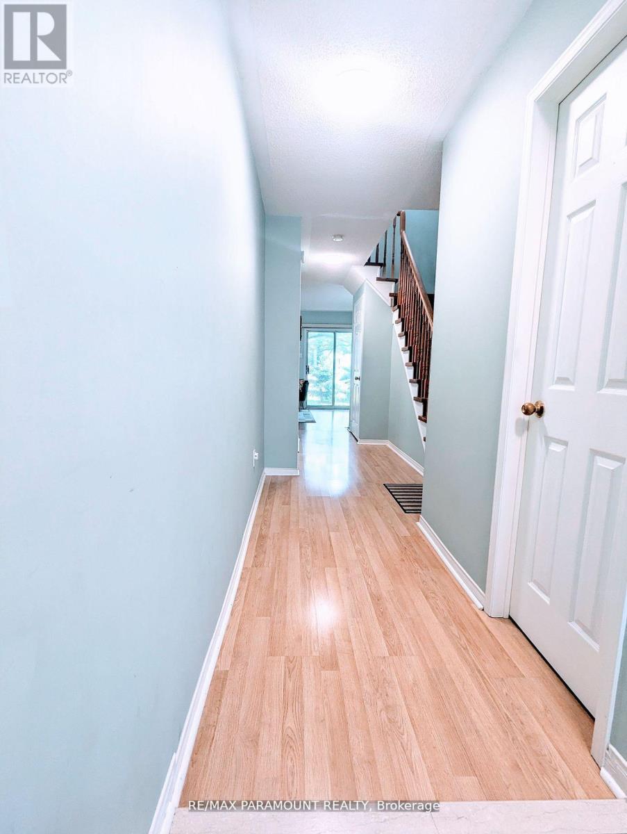 37 Wickstead Court, Brampton, Ontario  L6R 1N8 - Photo 23 - W12460663