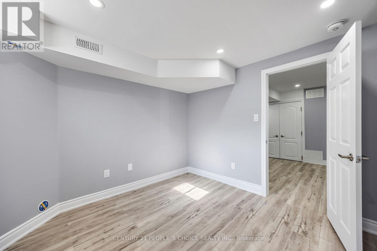 32 Frenchpark Circle S, Brampton, Ontario  L6X 0Y6 - Photo 32 - W12460671