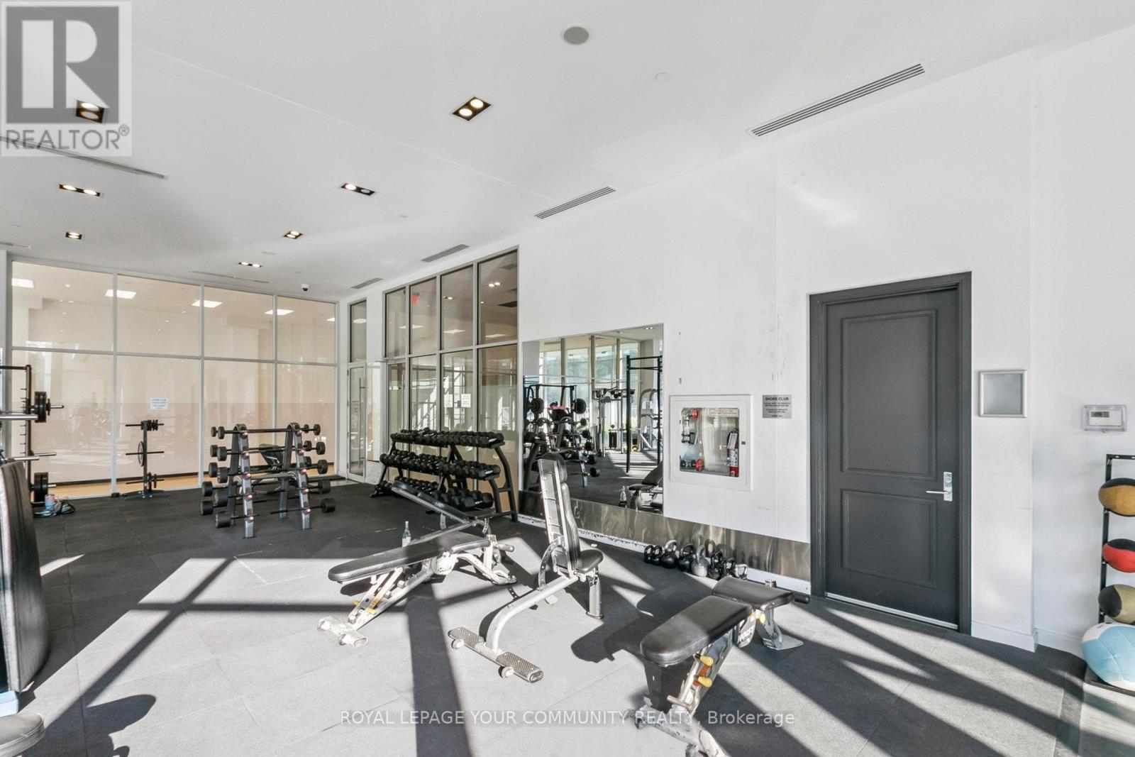 2112 - 88 Park Lawn Road, Toronto, Ontario  M8Y 0B6 - Photo 32 - W12460689