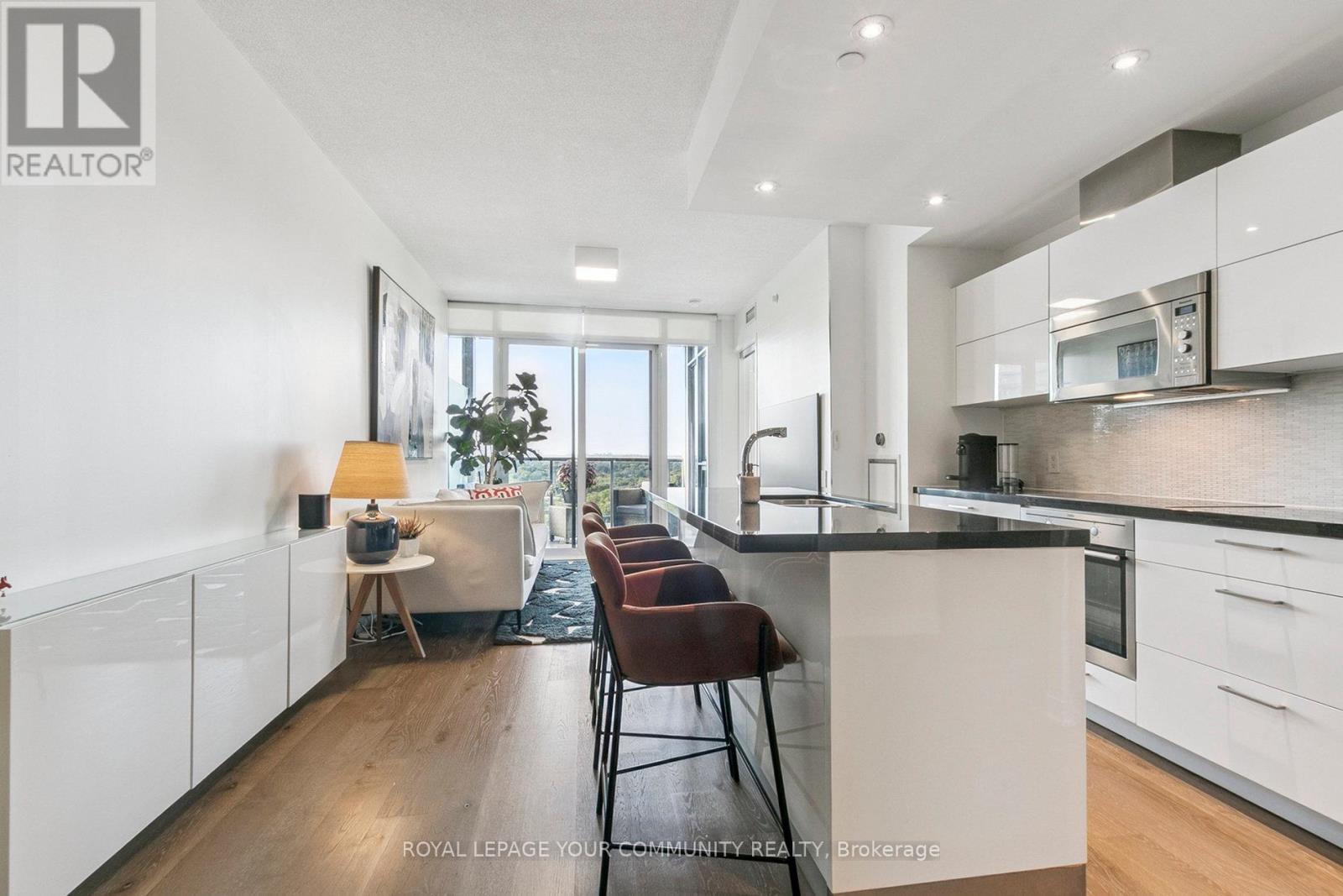 2112 - 88 Park Lawn Road, Toronto, Ontario  M8Y 0B6 - Photo 6 - W12460689