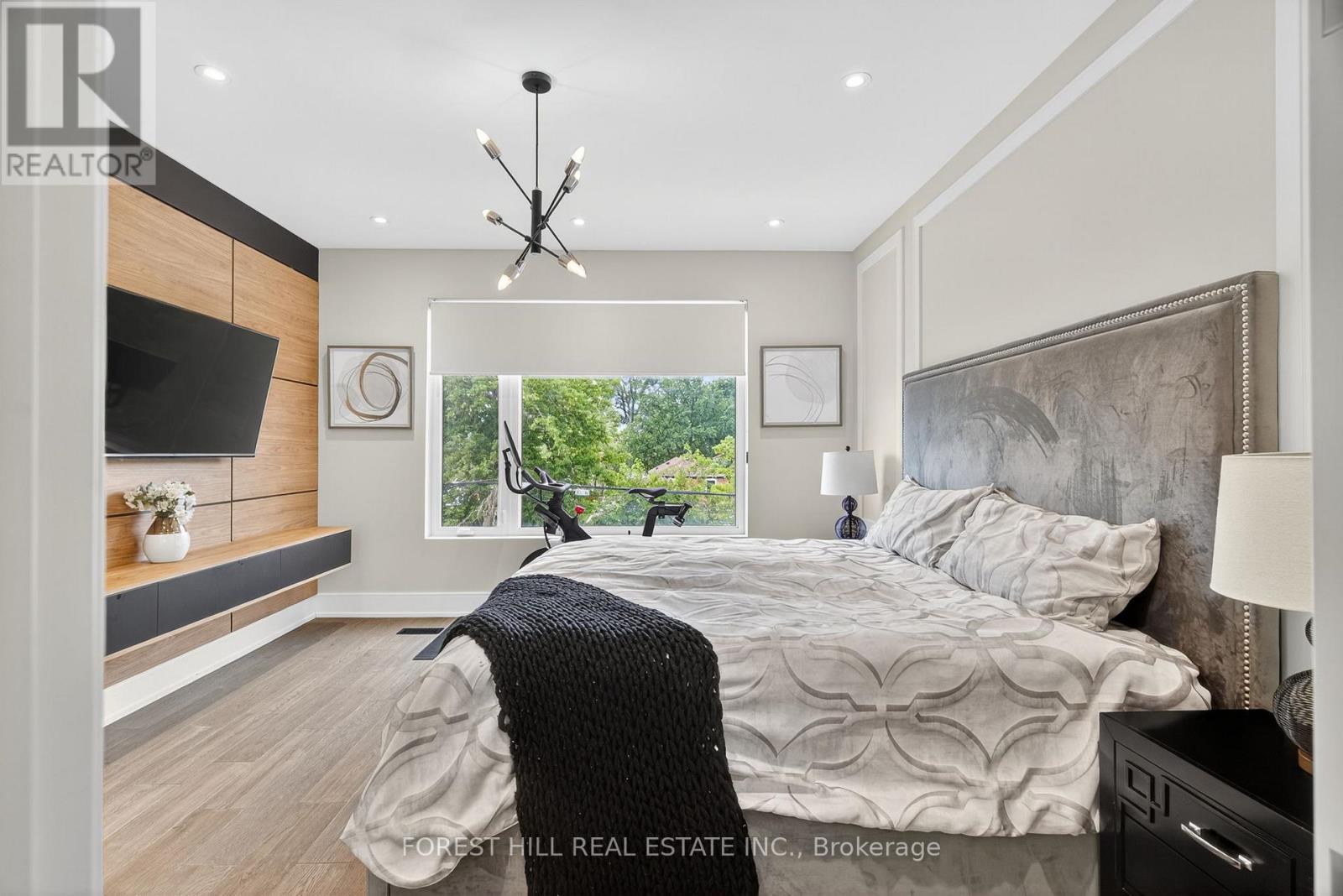 272a Beta Street, Toronto, Ontario  M8W 4J1 - Photo 15 - W12460695