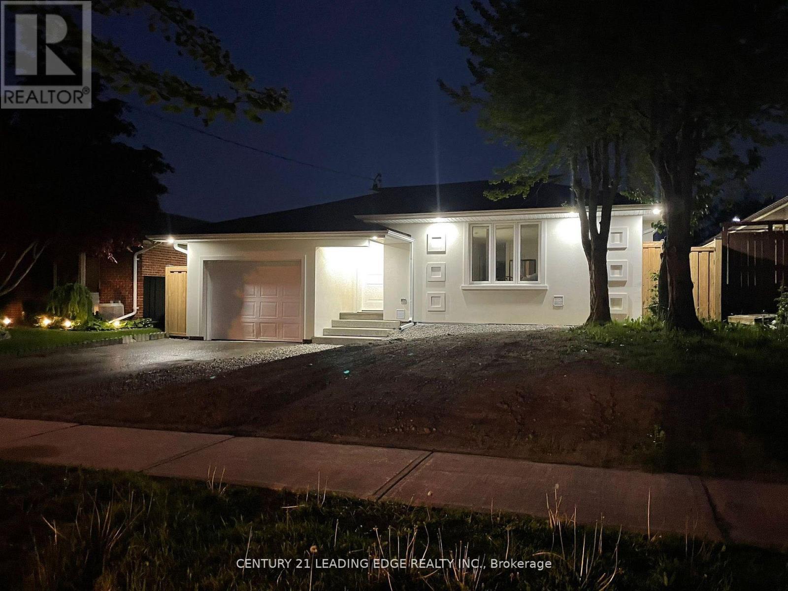 BSMT - 3 KENNEBEC CRESCENT, Toronto, Ontario