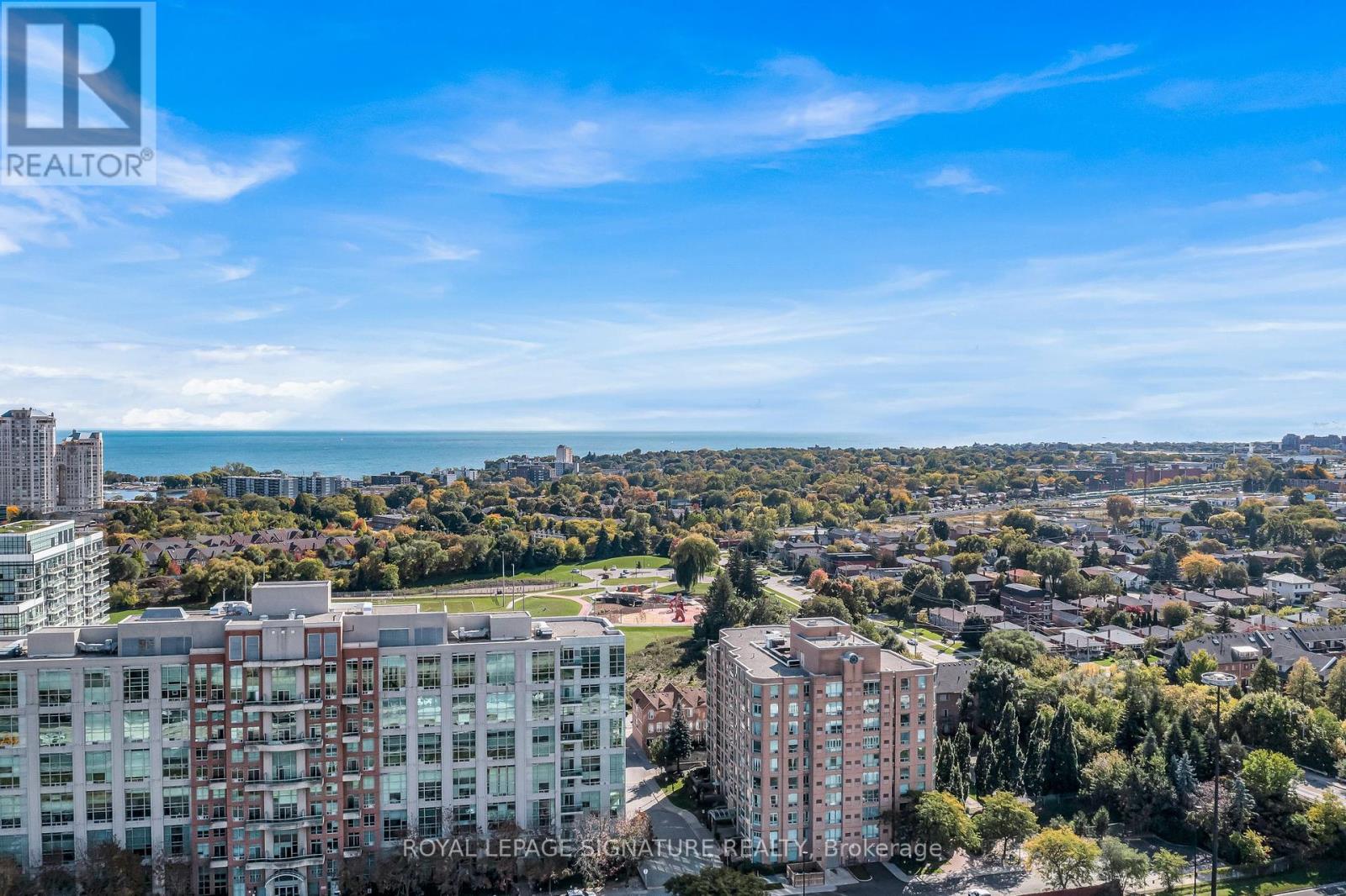 7 Chimes Lane, Toronto, Ontario  M8Y 1G4 - Photo 44 - W12460698