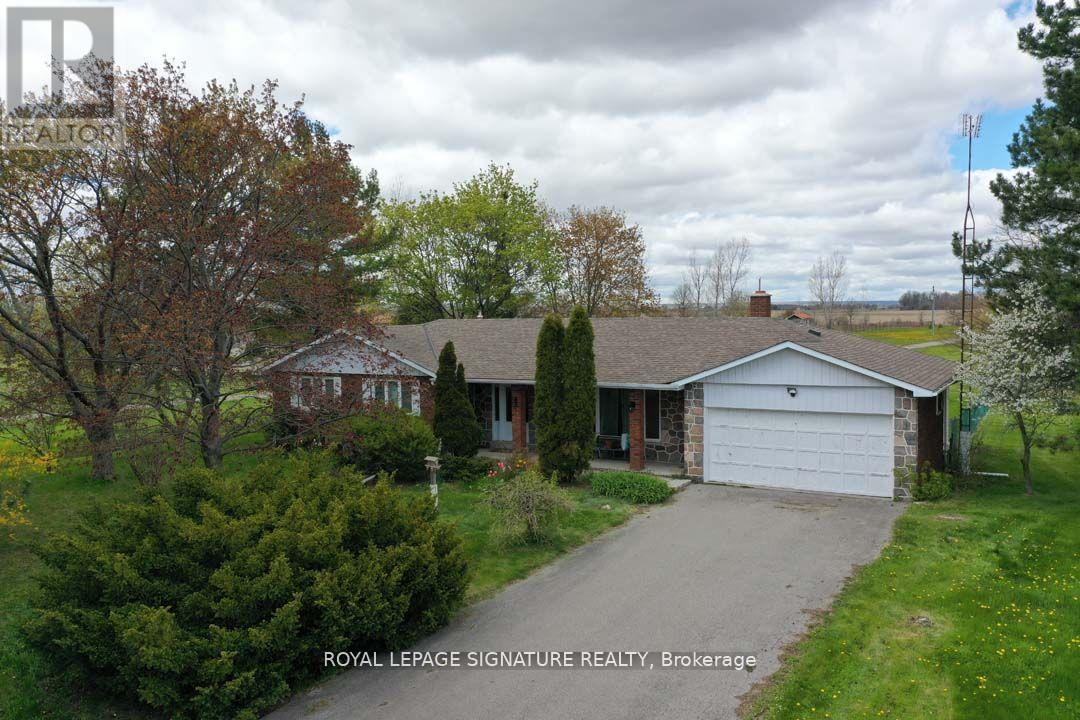 1093 Lower Base Line W, Milton, Ontario  L9E 0H6 - Photo 3 - W12460720